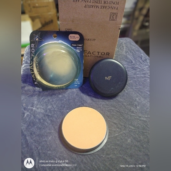 Sealed NIB VTG AUTHENTIC Max factor international pancake make-up tan rose #133 - Picture 5 of 5